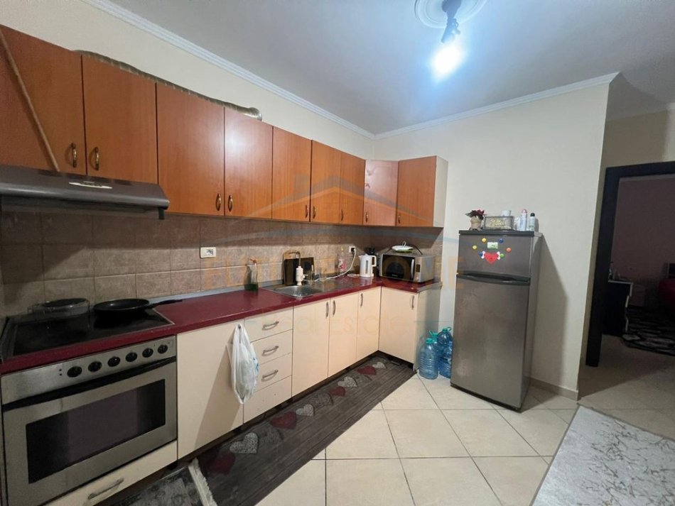 0683487469  Shqiperi, shitet apartament 2+1+Ballkon Kati 4, 95 m² 128.000 € (Rruga Aleksandri i Madh , Prane Bar Bohem)