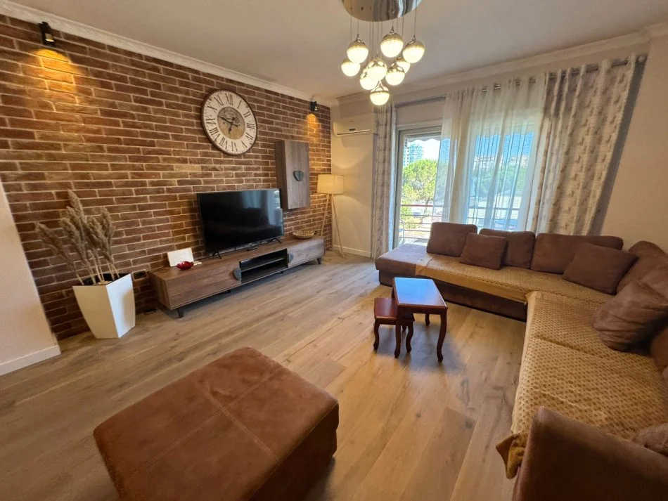 Super apartament 2+1 me qera ne don bosko/vizion Plus (700 Euro)