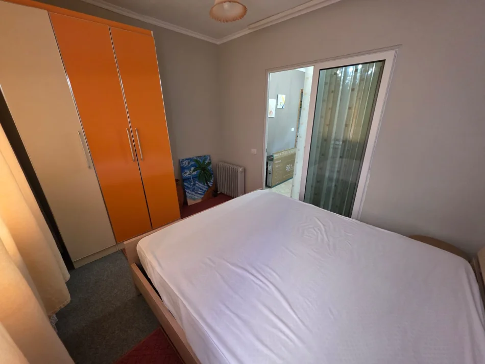 Tirane, jepet me qera apartament 2+1 Kati 4, 73 m² 650 € (sheshi willson)