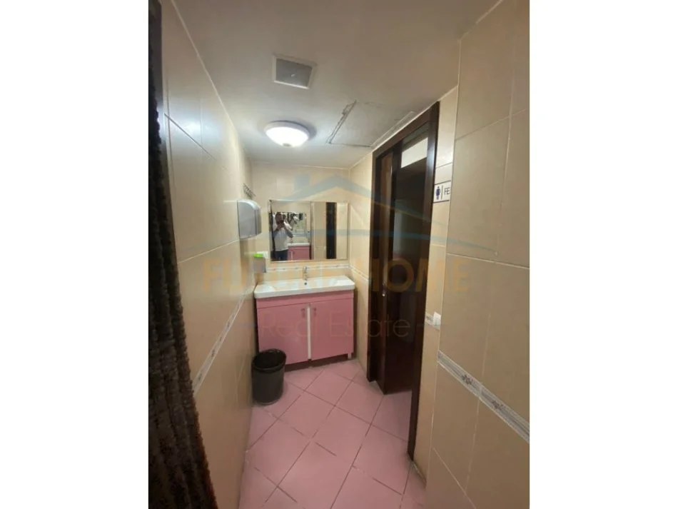 Durres, shitet bar-kafe , 200 m² 300.000 € (ujsjellsi durres)