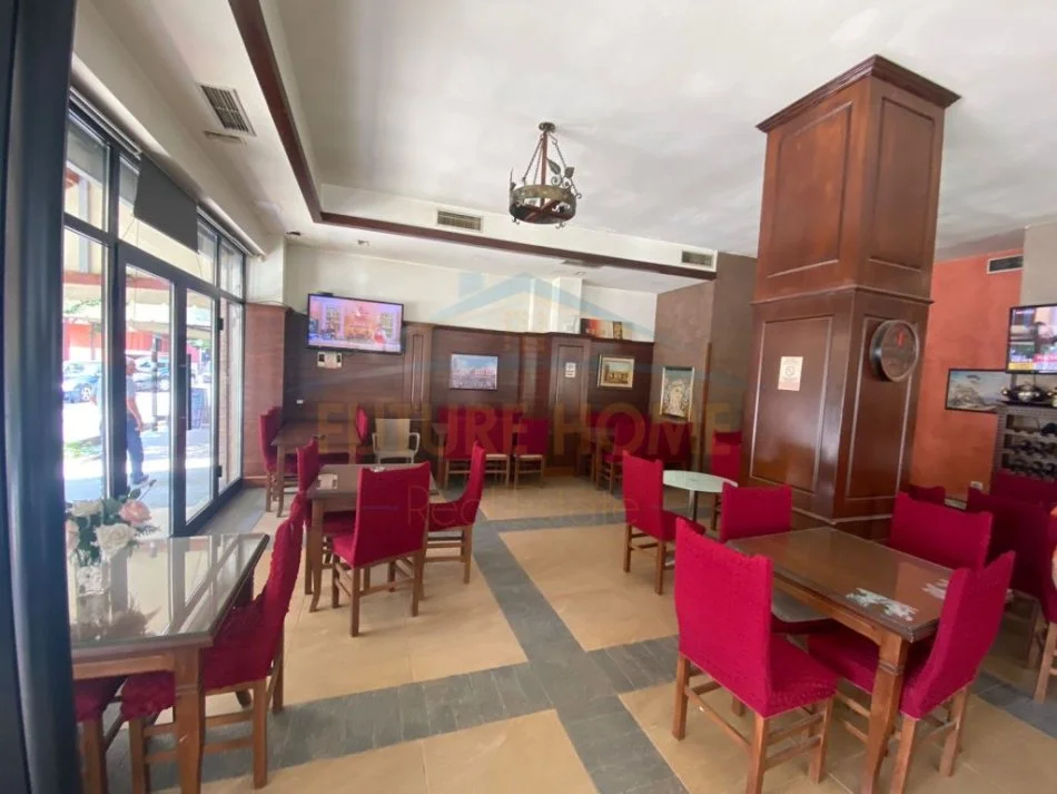 Durres, shitet bar-kafe , 200 m² 300.000 € (ujsjellsi durres)