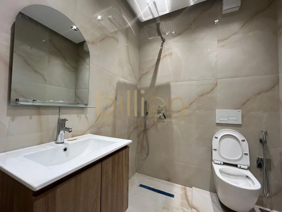 Tirane, shitet apartament 2+1 Kati 2, 120 m² 210.000 € (Kopshti Botanik, Tirana, Albania)