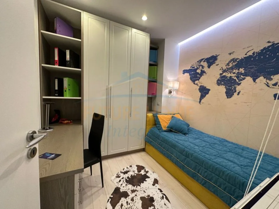 Tirane, jepet me qera apartament 2+1 Kati 19, 90 m² 1.600 € (Stadiumi Air Albania)