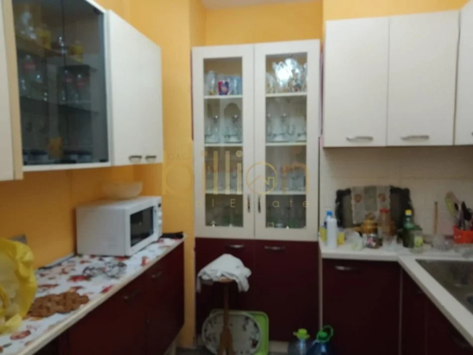 Tirane, shitet apartament 2+1 Kati 6, 77 m² 155.000 € 