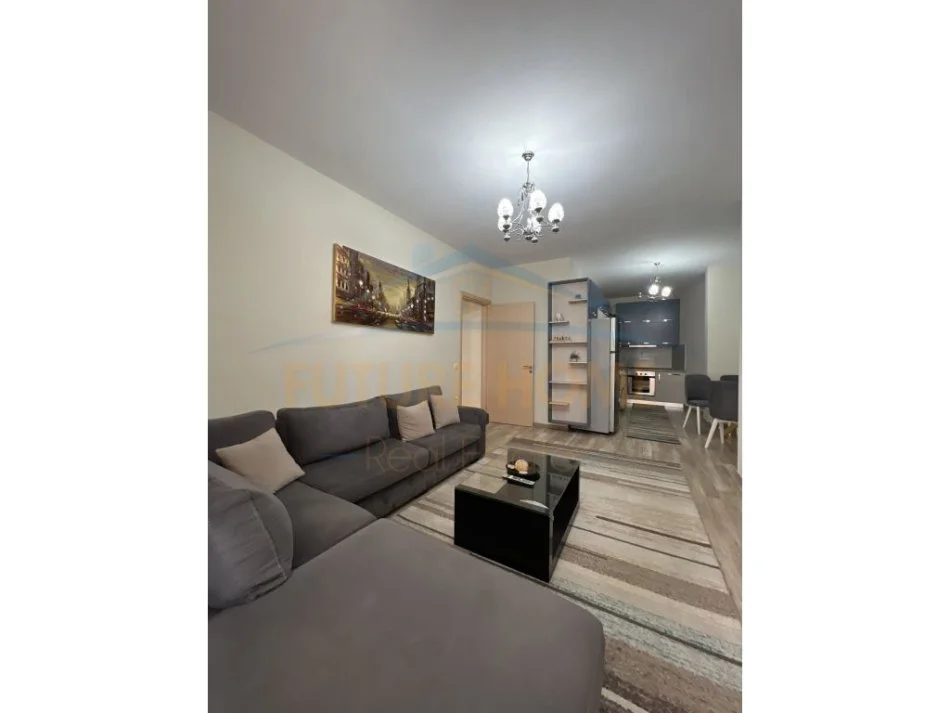 Tirane, shitet apartament 2+1 Kati 8, 98 m² 