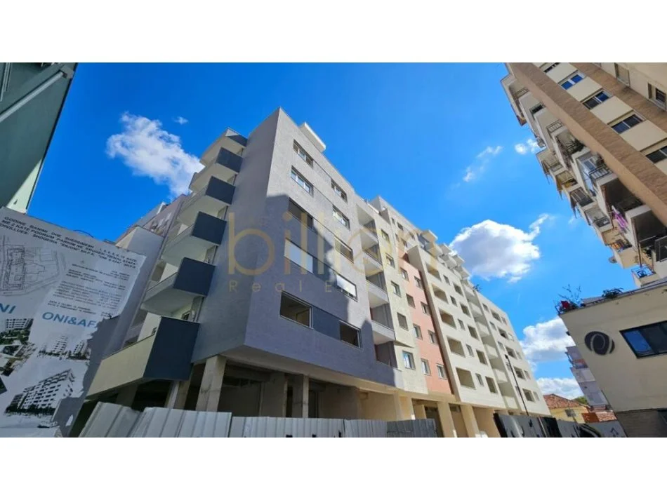 Tirane, shitet apartament 2+1 Kati 5, 107 m² 281.000 € (pazari i ri, Tirana, Albania)