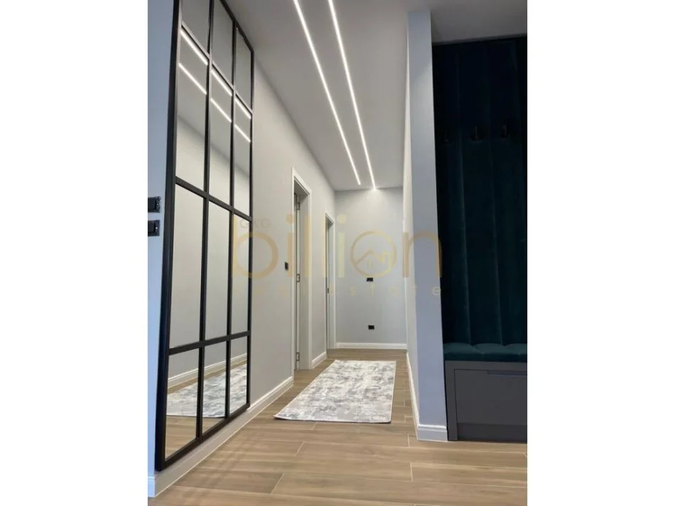 Tirane, jepet me qera apartament 2+1 , 100 m² 1.500 € (Qendra Tregetare TEG, Tirana, Albania)