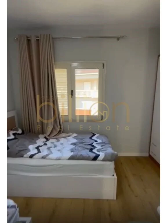 Tirane, jepet me qera apartament 2+1 Kati 2, 120 m² 600 € (Pallati Brigadave, Tirana, Albania)