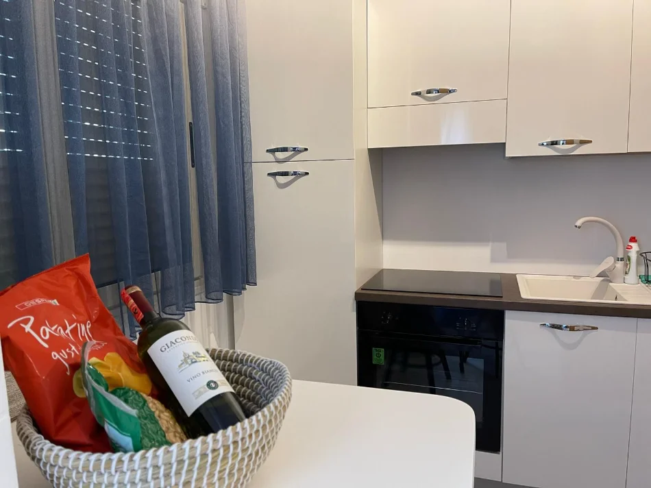 Durres, shitet apartament 1+1 Kati 0, 62 m² 172.984 € 