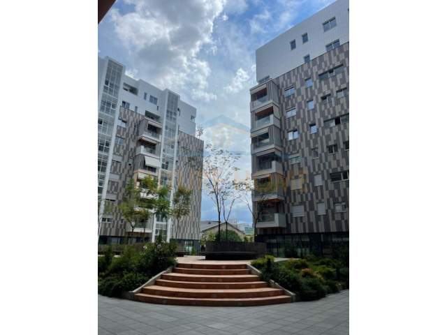 Tirane, jepet me qera apartament Kati 5, 74 m² 800 Euro (foleja e gjelber)