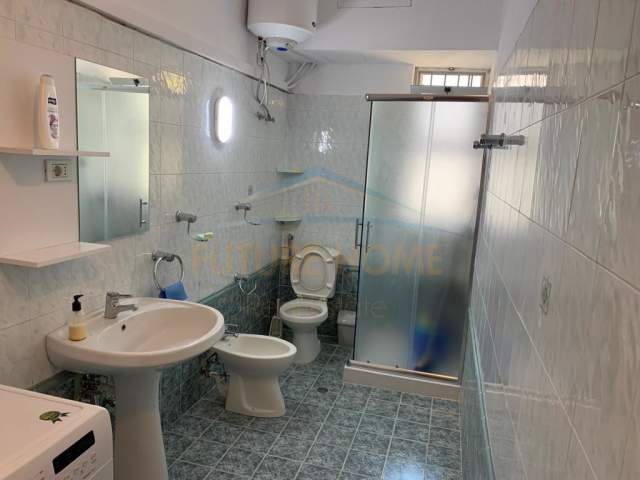 Durres, shitet apartament Kati 2, 87 m² 95.000 Euro (VOLLGA)