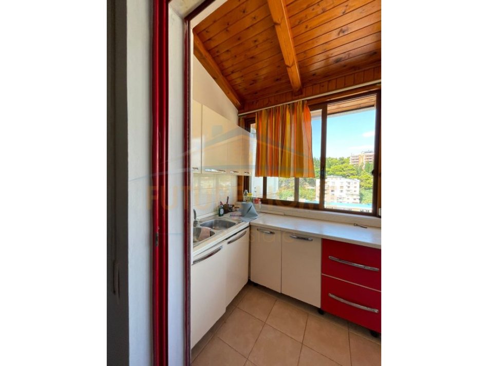 Durres, shitet apartament 2+1+Ballkon Kati 12, 146 m² 230.000 € 
