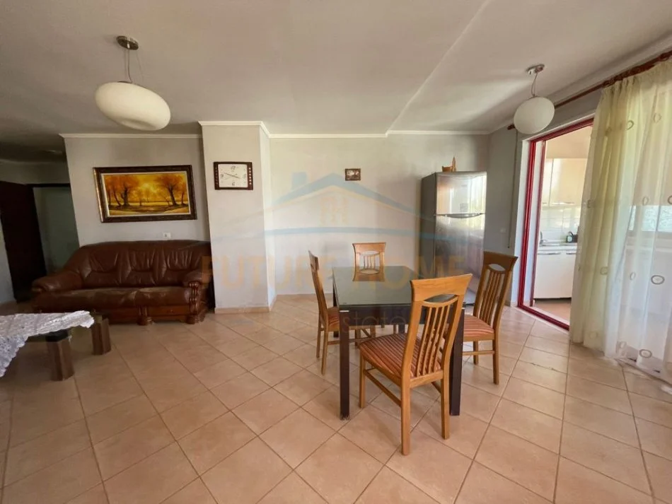 Durres, shitet apartament 2+1 Kati 12, 146 m² 230.000 € 