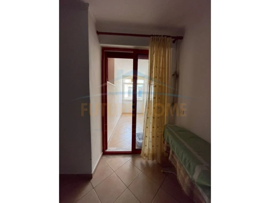 Durres, shitet apartament 2+1 Kati 12, 146 m² 230.000 € 