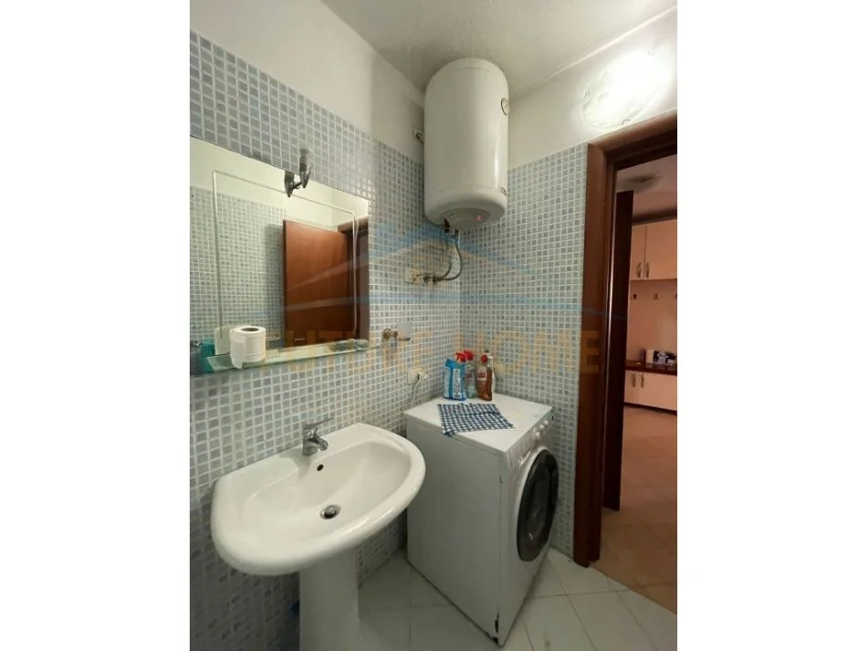 Durres, shitet apartament 2+1+Ballkon Kati 12, 146 m² 230.000 € (Vollga, Durres)