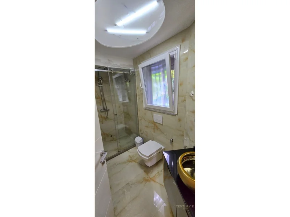 Tirane, shes apartament 2+1 Kati 0, 80 m² 235.000 € (Liqeni i Thate)