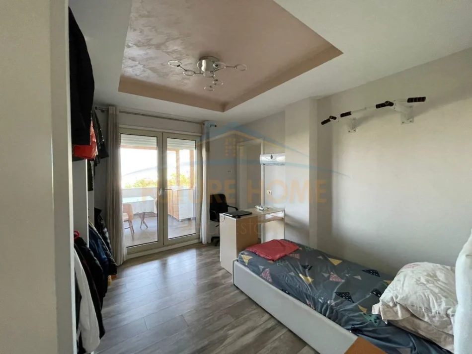 Tirane, shes apartament+verande | Penthouse 3+1+Ballkon Kati 7, 310.000 € (kopshti botanik)