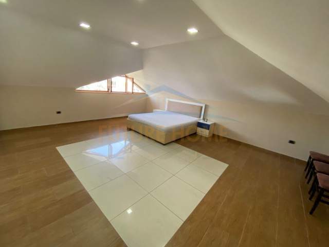 Tirane, jepet me qera apartament Kati 3, 78 m² 350 Euro (Sauk)