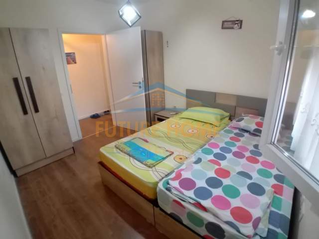 Tirane, jepet me qera apartament Kati 3, 92 m² 690 Euro (21 dhjetori)