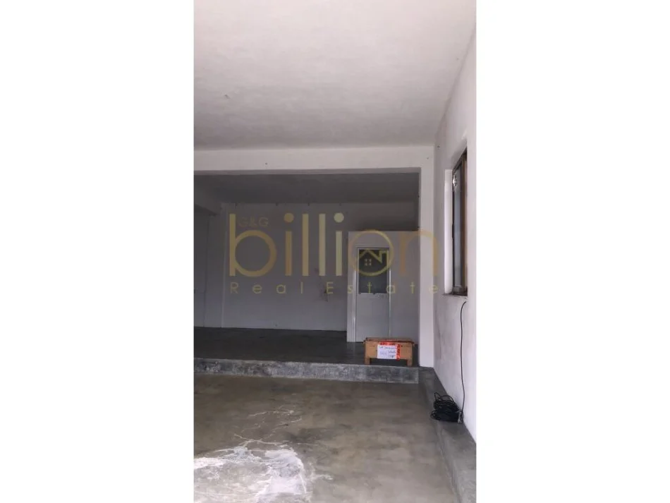 Tirane, jepet me qera magazine Kati 0, 137 m² 500 € (Rruga Tomi Kristo, Tirana, Albania)