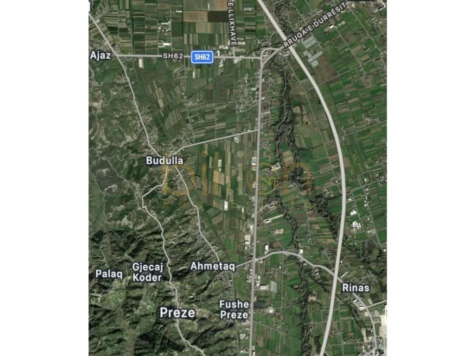 Tirane, shitet toke , 12.000 m² (Preze, Tirana, Albania)