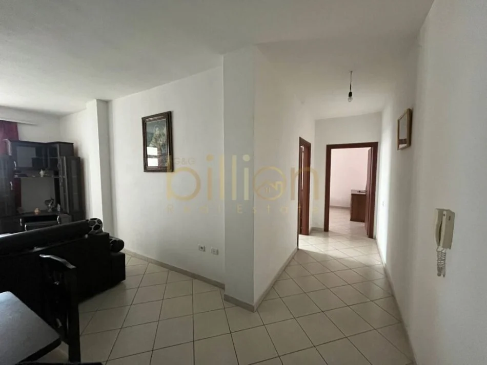 Tirane, shitet apartament 2+1 Kati 3, 100 m² 120.000 € 