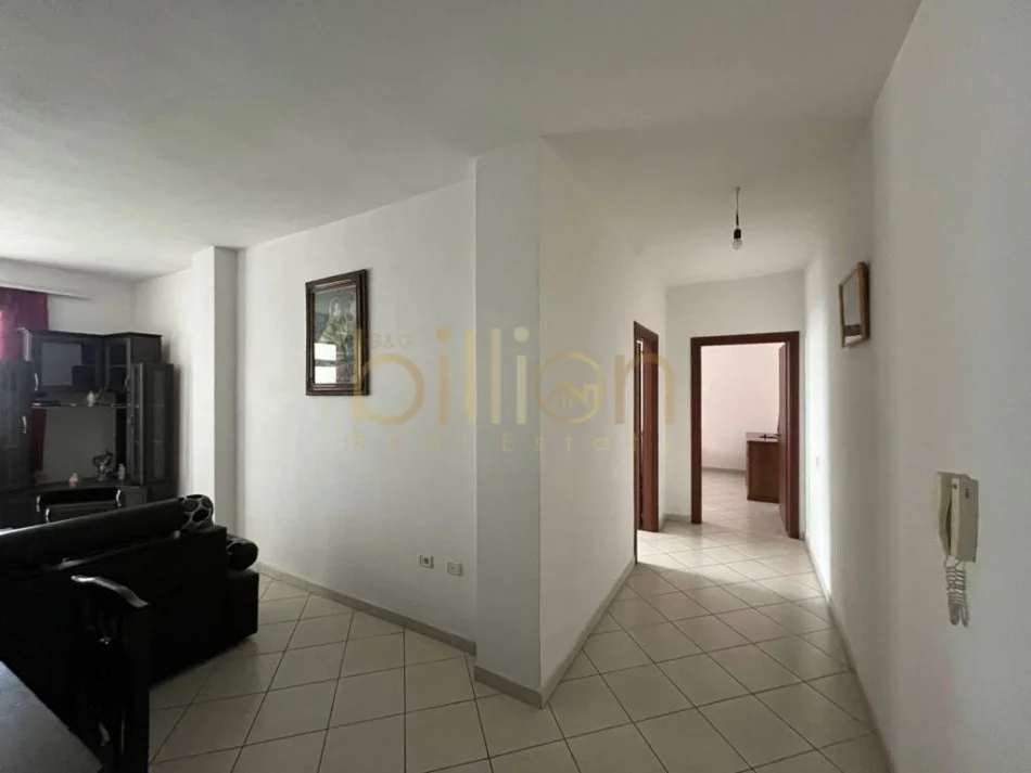 Tirane, shitet apartament 2+1 Kati 3, 100 m² 120.000 € 