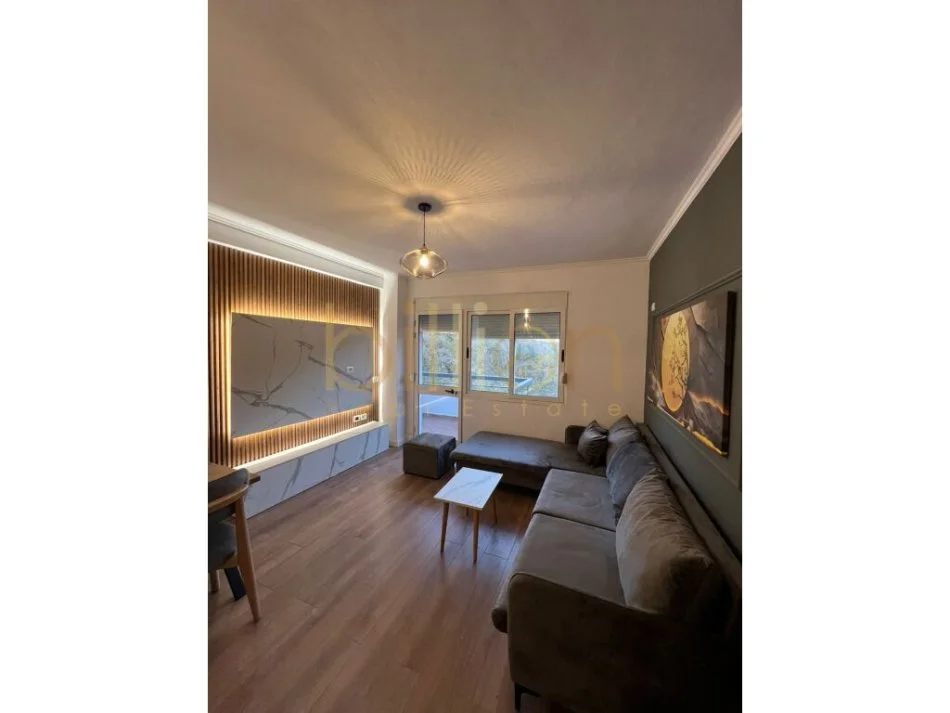 Durres, shitet apartament 1+1 Kati 6, 60 m² 73.000 € (Shkembi i Kavajes, Durrës, Albania)