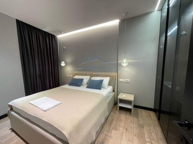 Tirane, jepet me qera apartament Kati 4, 65 m² 1.200 Euro (Qender)