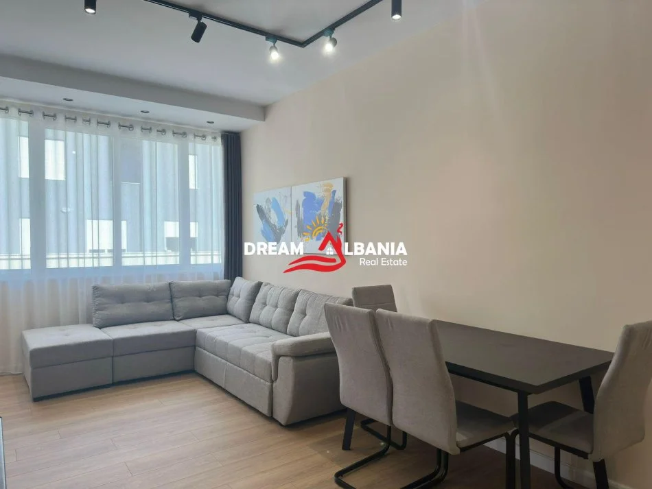 Tirane, shitet apartament 2+1 , 88 m² 141.000 €