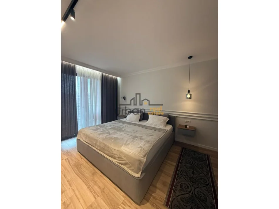 Tirane, shitet apartament 1+1+Aneks+Ballkon Kati 7, 65 m² 150.000 € (Pallati e Eglos)