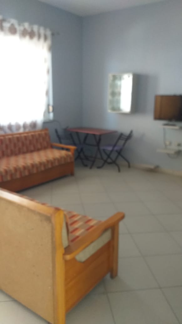 Tirane, jepet me qera apartament 1+1+A+BLK Kati 3, 65 m² 25.000 Leke (SELAUDIN ZORBO)