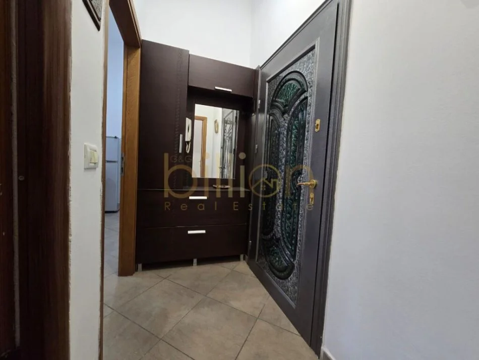 Tirane, shitet apartament 1+1 Kati 6, 65 m² 125.000 € (Rruga Rrapo Hekali,Kodra e Dielllit)