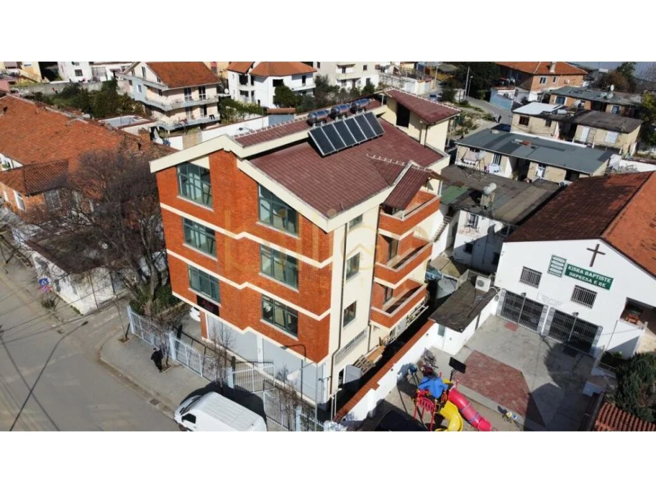 Tirane, shitet Vile 4 Katshe , 729 m² 990.000 € (Kinostudio, Tirana, Albania)