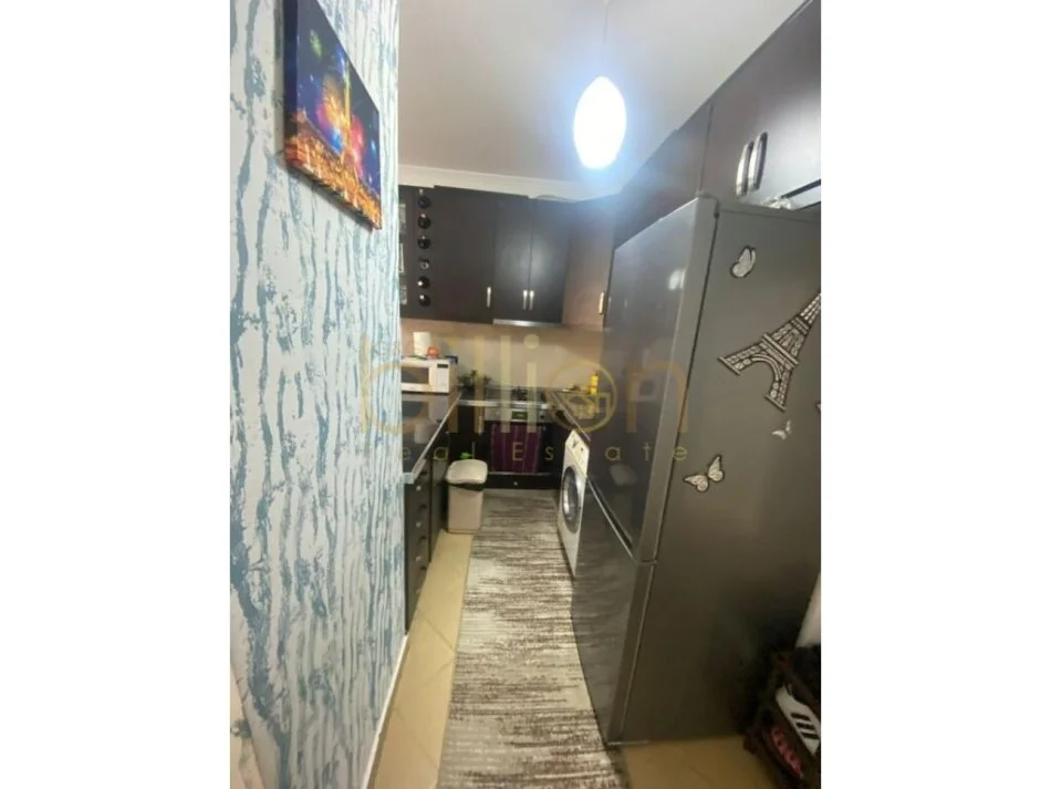 Tirane, shitet apartament 1+1 Kati 7, 50 m² 60.000 € 