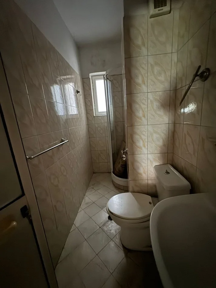 Durres, shitet apartament 2+1 Kati 3, 70 m² 77.000 € (Shkembi Kavajes)