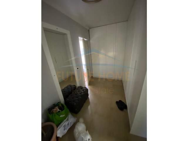 Tirane, jepet me qera apartament Kati 4, 150 m² 800 Euro (Mozaiku)