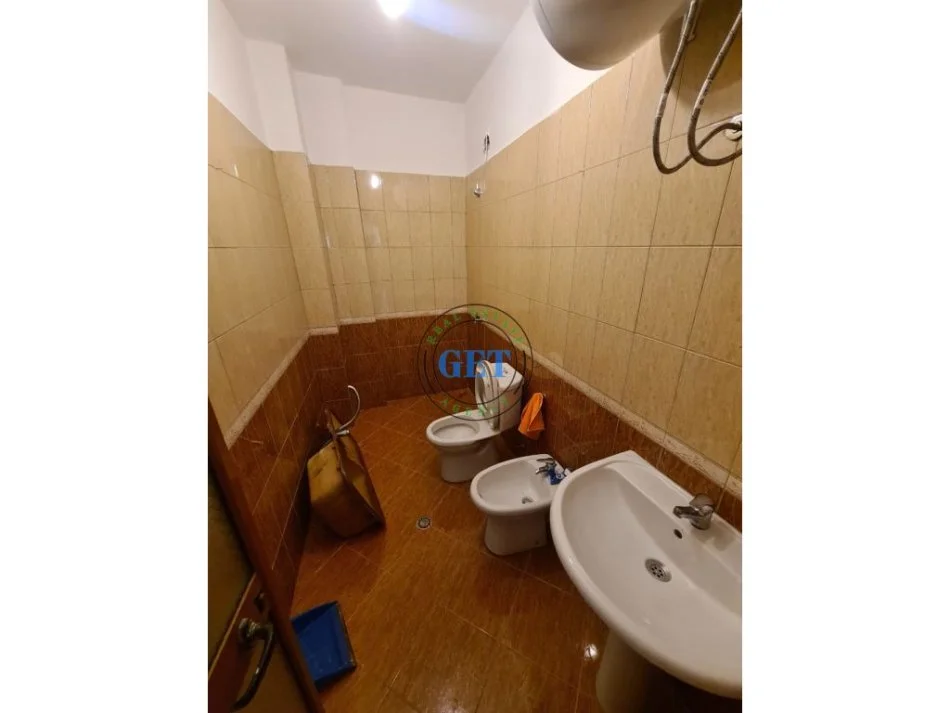 Durres, jepet me qera apartament 2+1+Ballkon Kati 2, 68 m² 350 € (Plazh Iliria)
