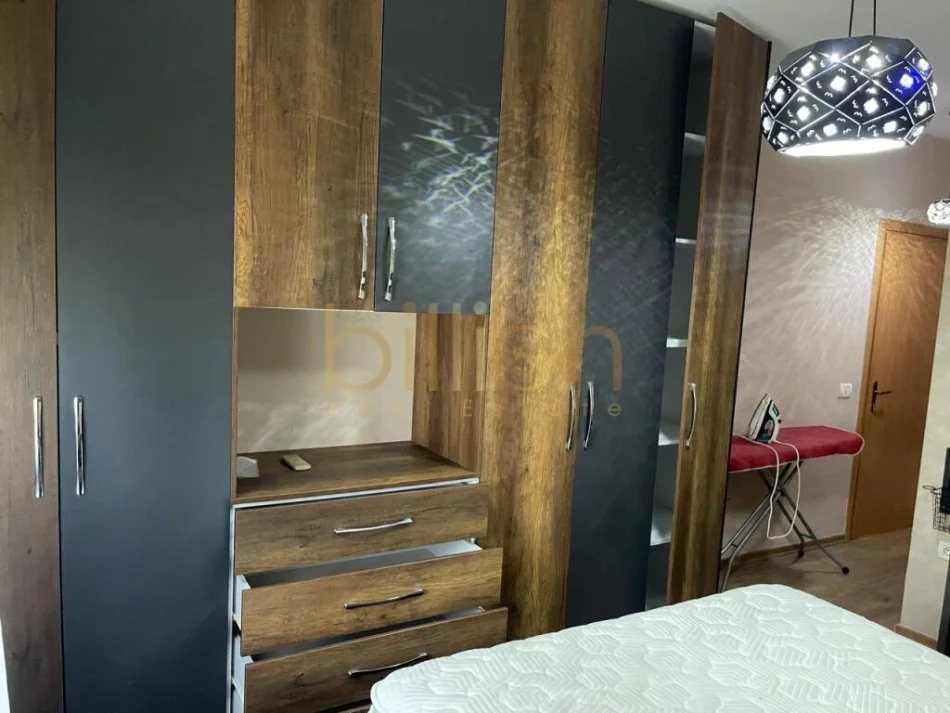 Tirane, jepet me qera apartament 2+1+Ballkon Kati 1, 100 m² 450 € (Linzë, Tirana, Albania)