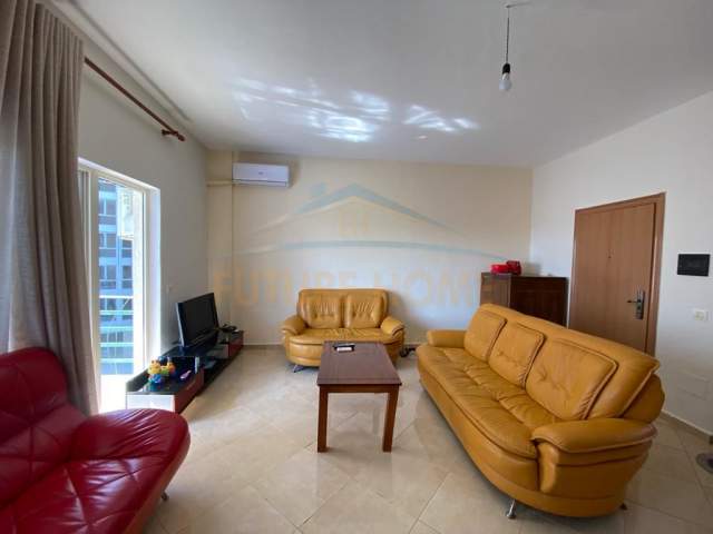 Durres, shitet apartament 1+1 Kati 3, 73.000 Euro (Qerret)