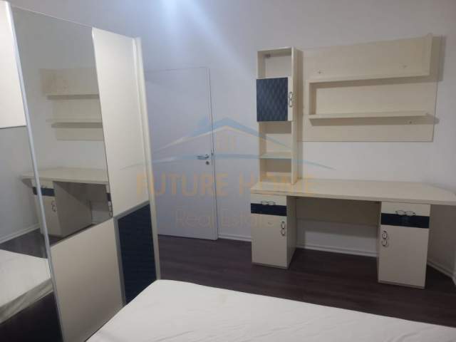 Durres, jepet me qera apartament 2+1 Kati 3, 85 m² 350 Euro (Kazazi, Durres)