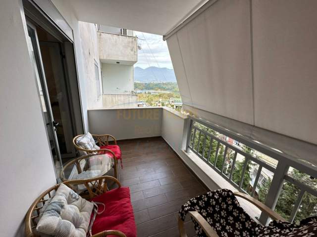 Tirane, shitet apartament Kati 4, 74 m² 120.000 Euro (Liqeni i Thate, Rruga Peti, Kompleksi Beta)