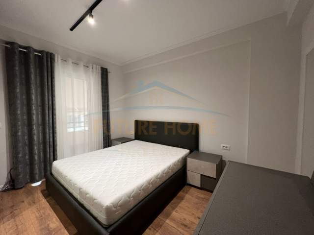 Tirane, jepet me qera apartament Kati 1, 110 m² 800 Euro (Kodra e Diellit)