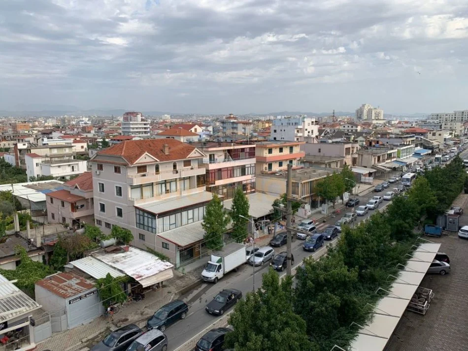 Durres, shitet apartament 2+1 Kati 5, 122 m² 115.000 € 