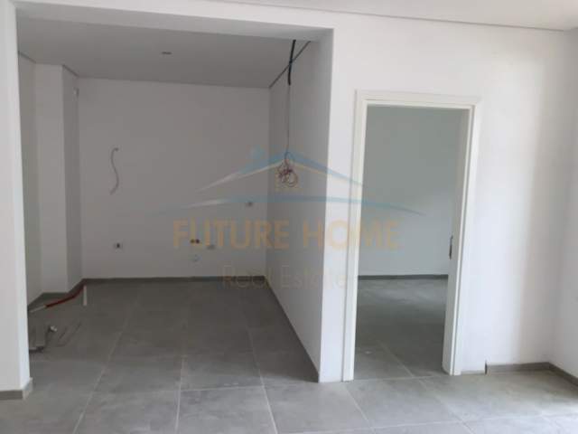 Durres, shitet apartament Kati 3, 106 m² 190.000 Euro (SAN PIETRO)