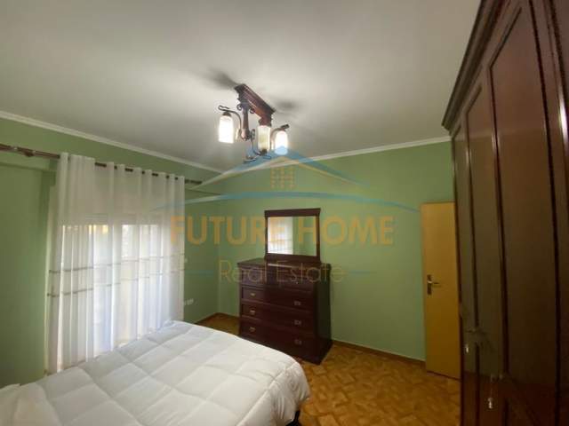 Durres, shitet apartament Kati 1, 124 m² 150.000 Euro (VOLLGA)