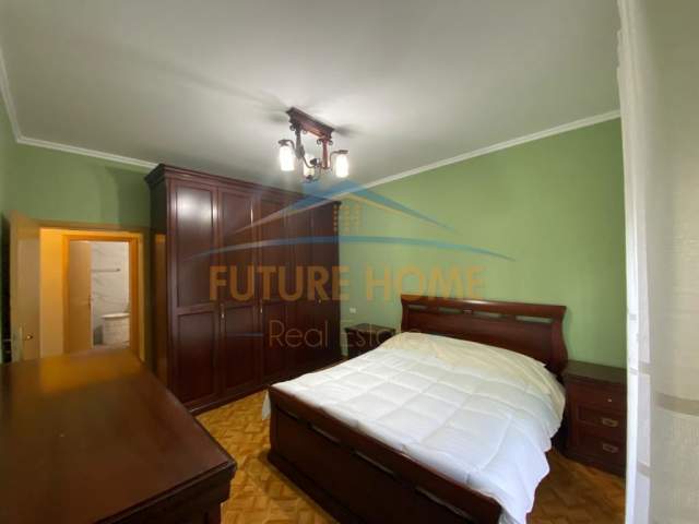Durres, shitet apartament Kati 1, 124 m² 150.000 Euro (VOLLGA)