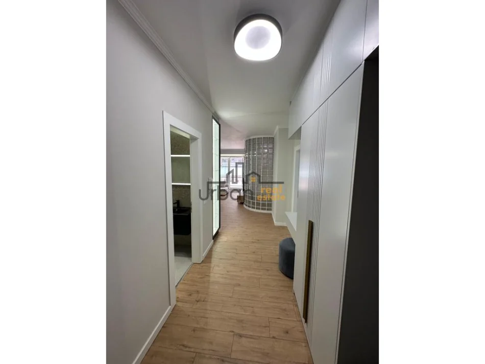 jepet me qera apartament 2+1+Aneks+Ballkon , 107 m² 1.000 € (Vizion Plus)