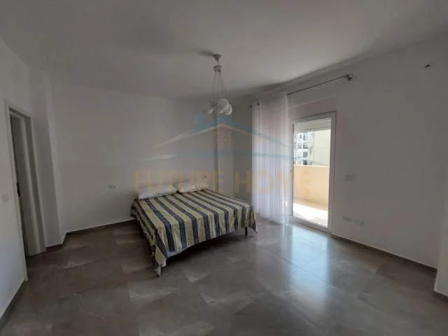 Durres, jepet me qera apartament Kati 2, 110 m² 500 Euro (Tregu i vogel)