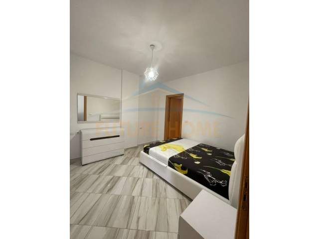 Durres, Jepet me qera apartament 85 m² 400 Euro (Ish Urt ,Durrës)